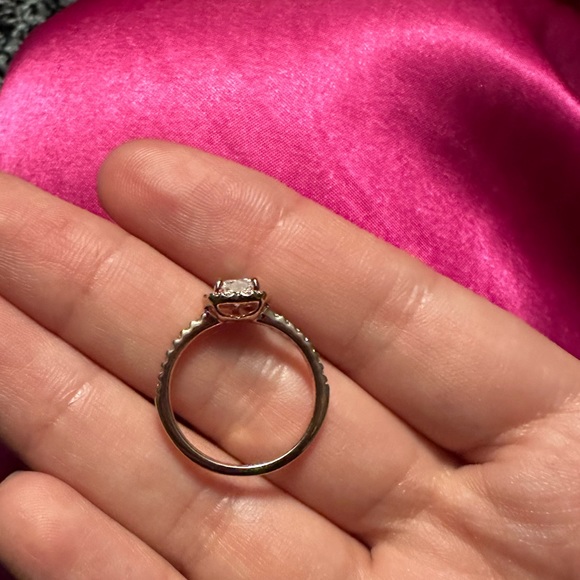 PANDORA ELEVATED HEART RING ROSE GOLD - Picture 5 of 6